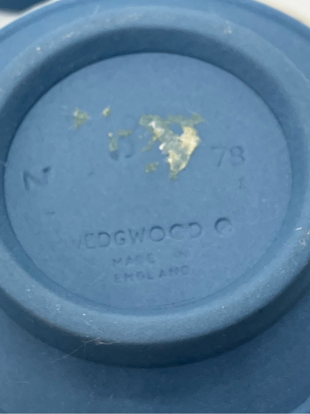 Vtg Wedgwood Blue Jasperware Set of 4 Small Round Open Pots Match Holders - Picture 9 of 13
